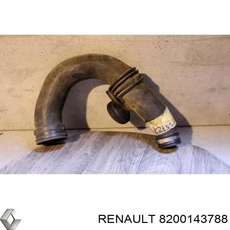 8200143788 Renault (RVI) tubo flexible de aire de sobrealimentación, a turbina
