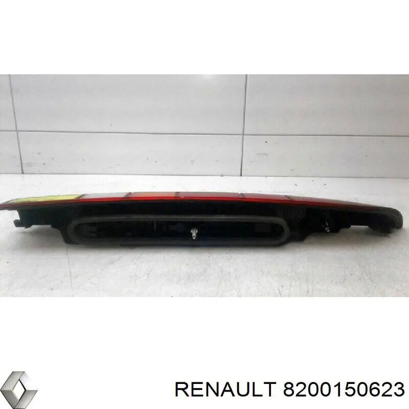Piloto trasero izquierdo Renault (RVI) 8200150623 precio, desde 53,07 EUR