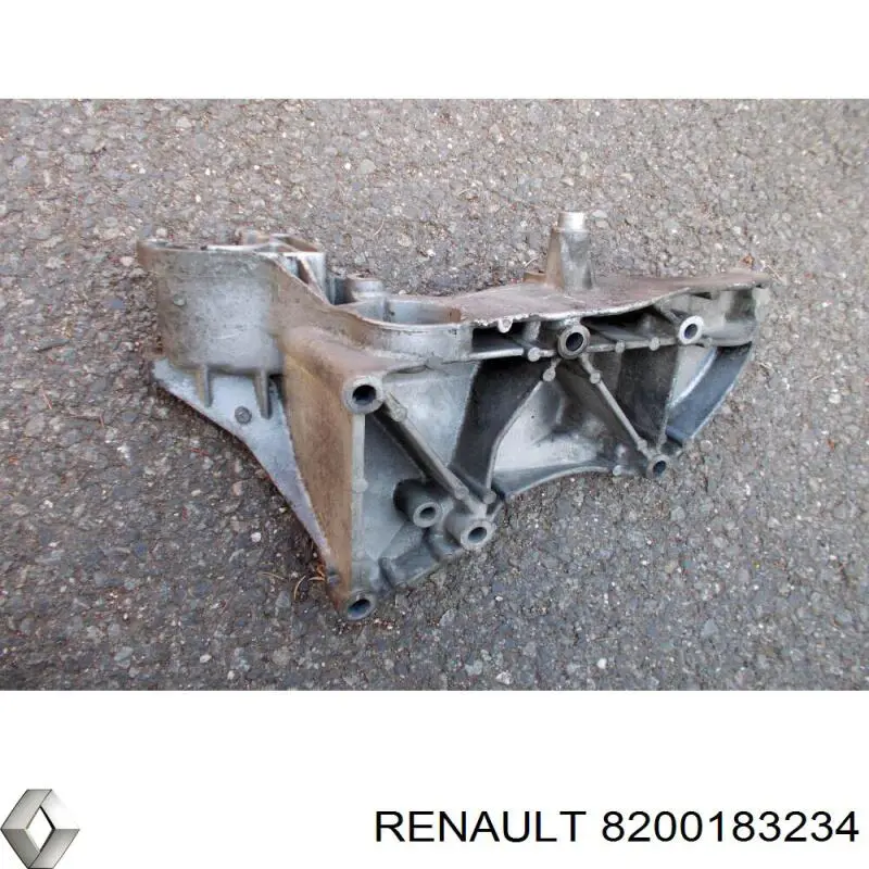 8200183234 Renault (RVI) soporte alternador