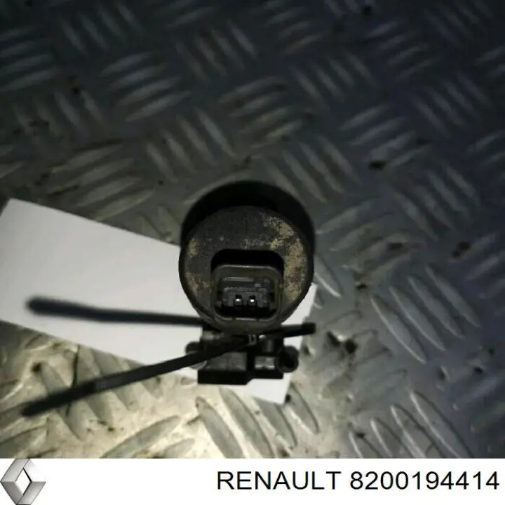 Bomba de agua limpiaparabrisas, delantera Renault (RVI) 8200194414 precio, desde 13,90 EUR