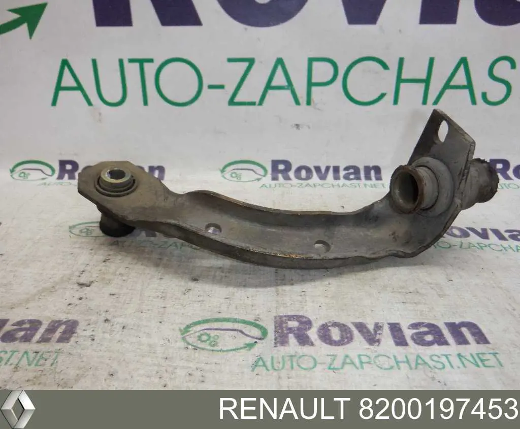 Comprar 8200197453 Renault (RVI) Soporte de viga delantera