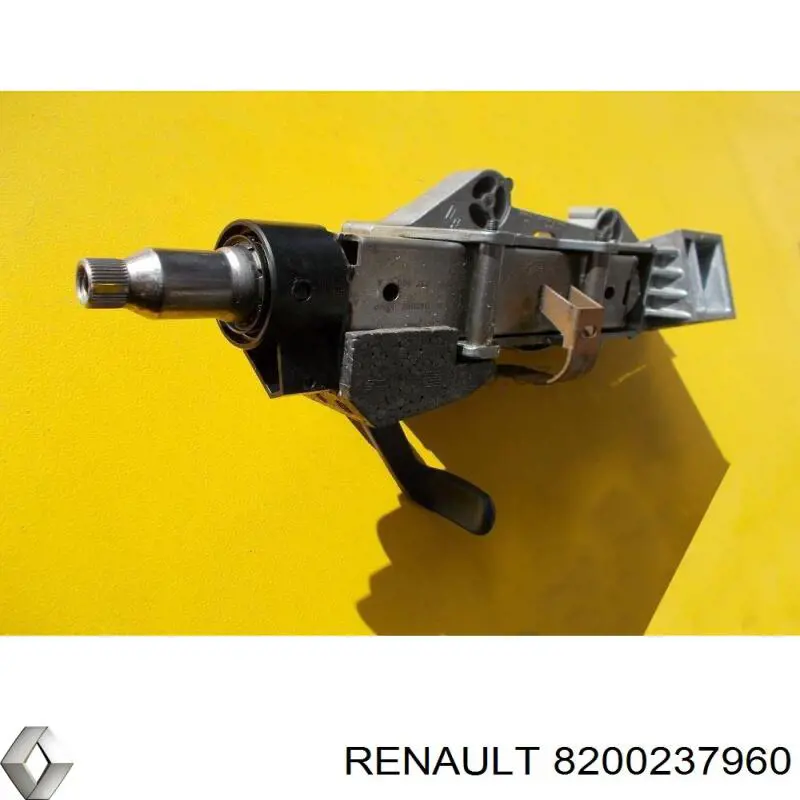 Comprar 8200704832 Renault (RVI) Columna dirección