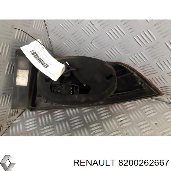 Comprar 8200262667 Renault (RVI) Piloto trasero exterior izquierdo