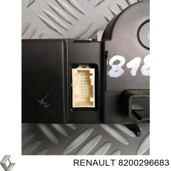 Comprar 8200296683 Renault (RVI) Unidad de control aire acondicionado