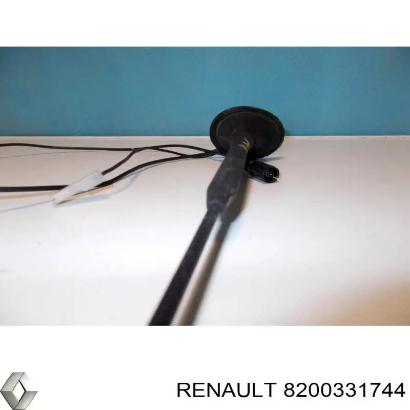 Moldura del parachoques trasero Renault (RVI) 8200331744 precio, desde 50,68 EUR