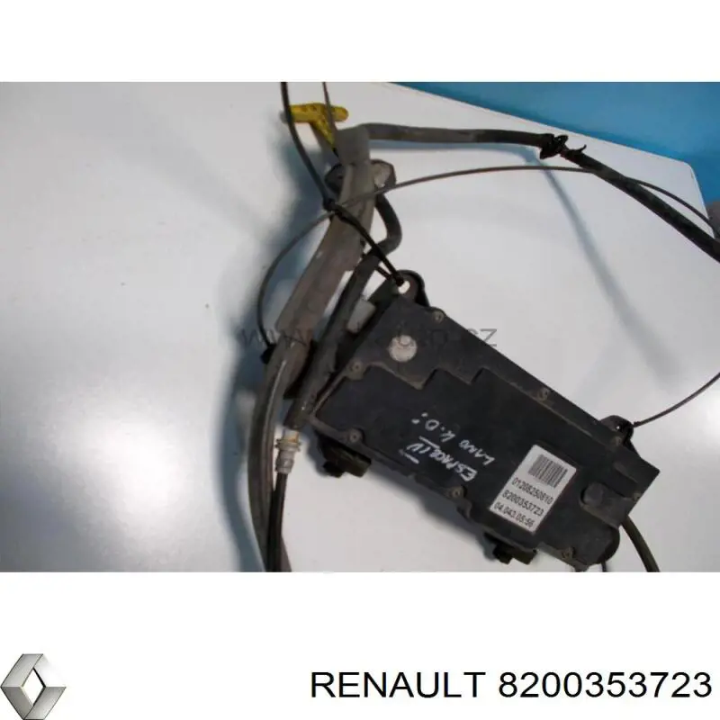Comprar 8200353723 Renault (RVI) Cable de freno de mano trasero derecho/izquierdo