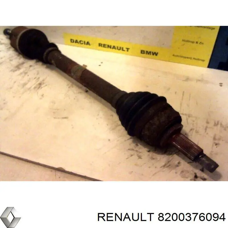 8200376094 Renault (RVI) árbol de transmisión delantero izquierdo