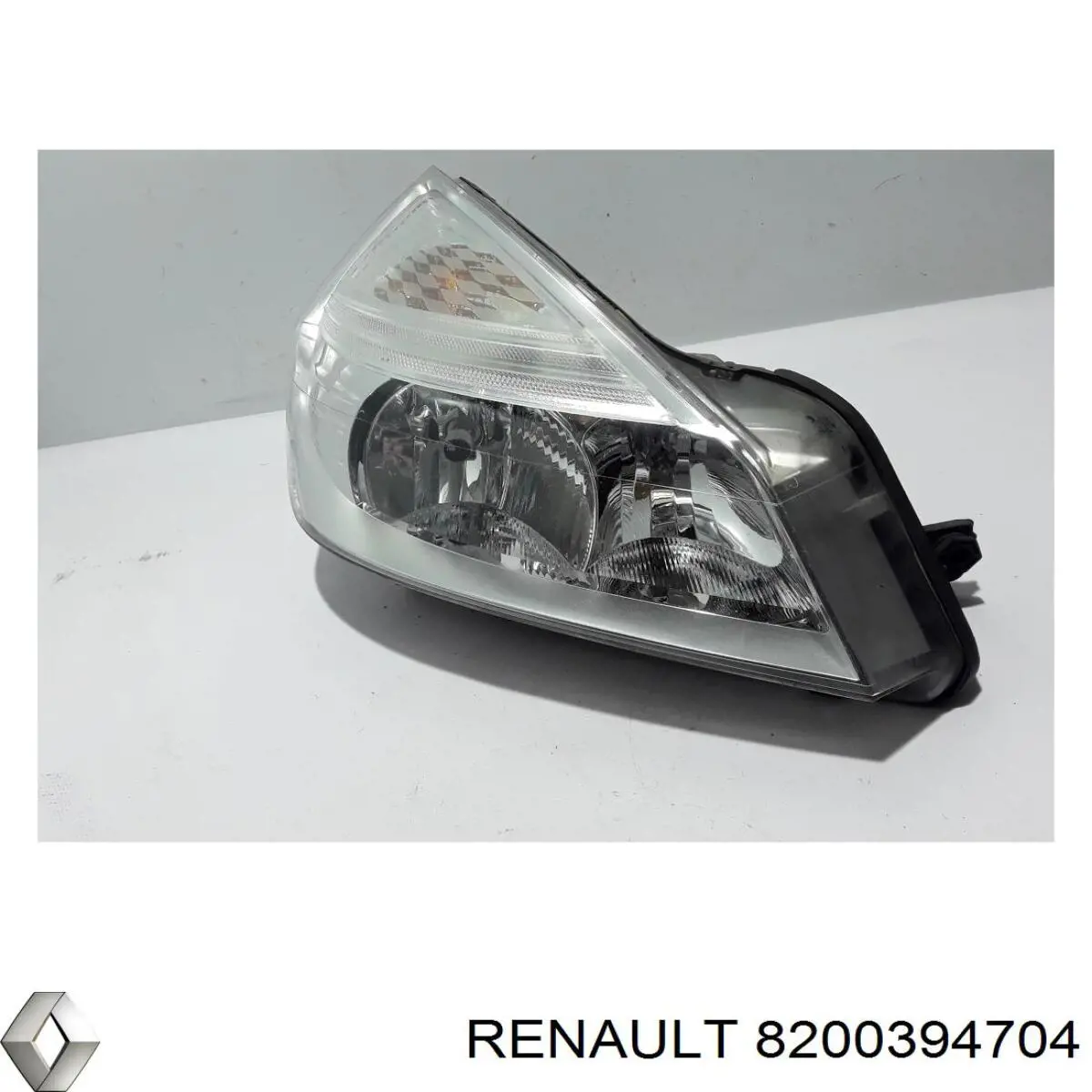 Faro derecho Renault (RVI) 8200394704 precio, desde 98,74 EUR