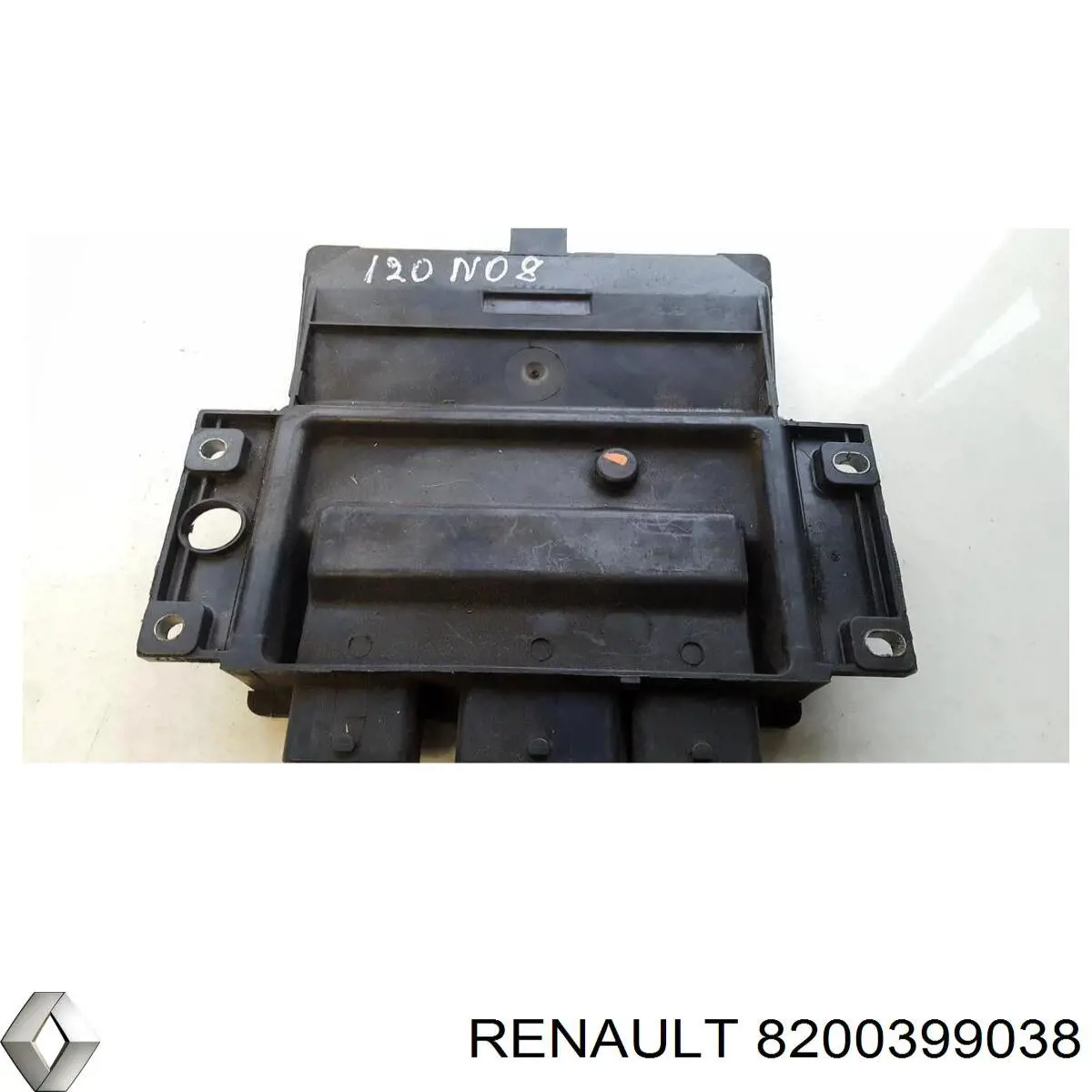 ECU 8200399038 Renault (RVI)