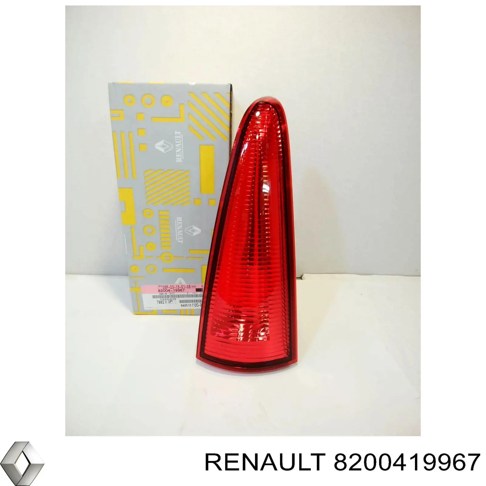 Piloto trasero derecho superior Renault (RVI) 8200419967 precio, desde 43,71 EUR
