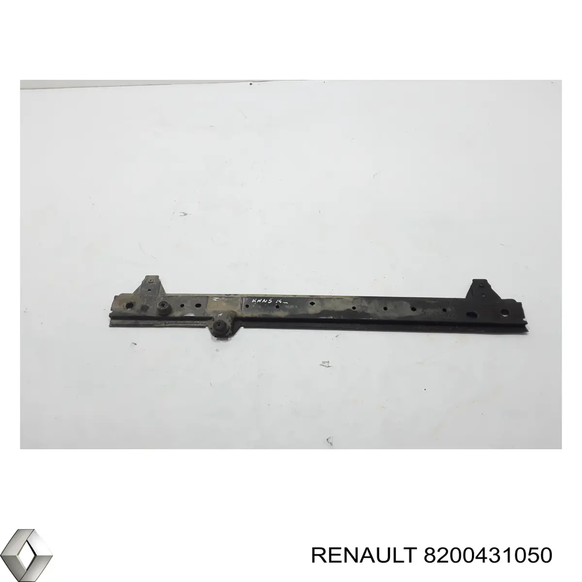 8200431050 Renault (RVI) apoyo de radiador inferior