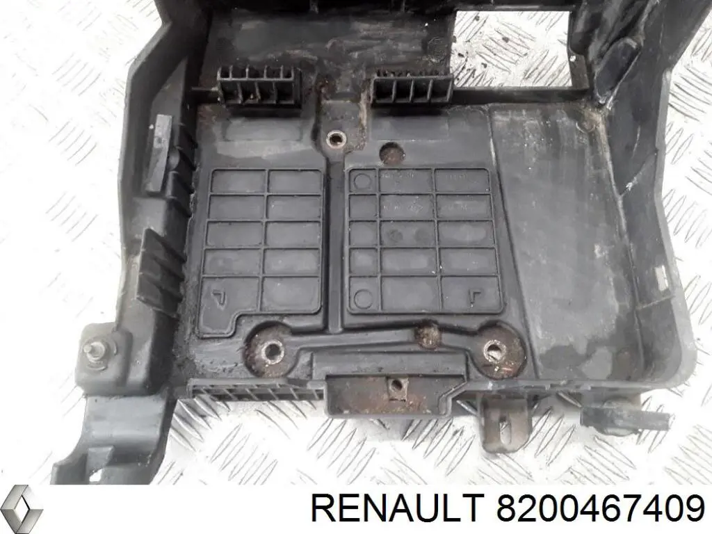 8200467409 Renault (RVI) montaje de bateria (soporte)