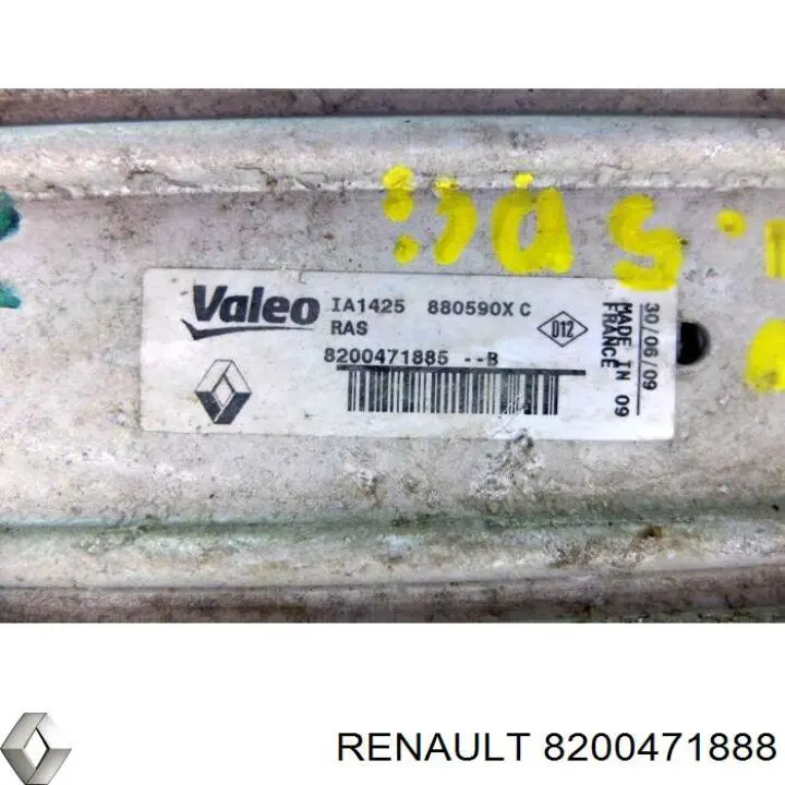 8200471888 Renault (RVI) radiador de aire de admisión