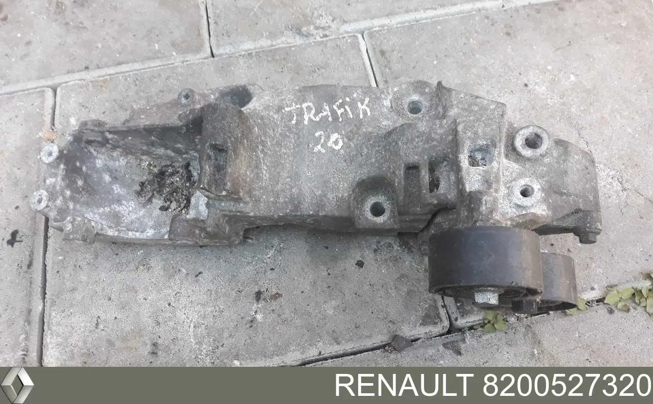 8200527320 Renault (RVI) Soporte alternador