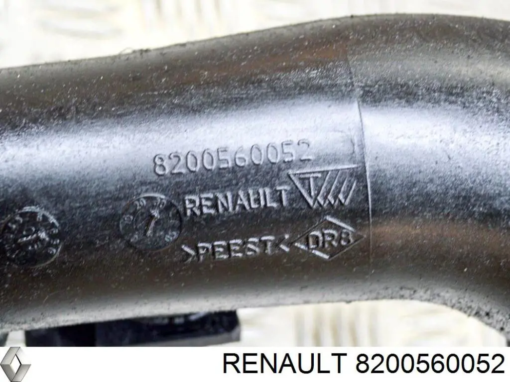 Tubo flexible de aire de sobrealimentación Renault (RVI) 8201042931