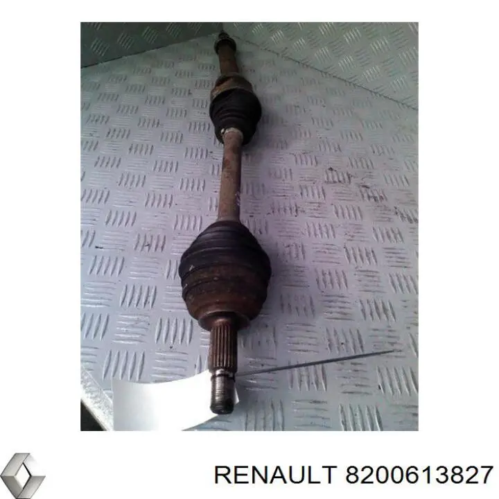 8200613827 Renault (RVI) árbol de transmisión delantero derecho