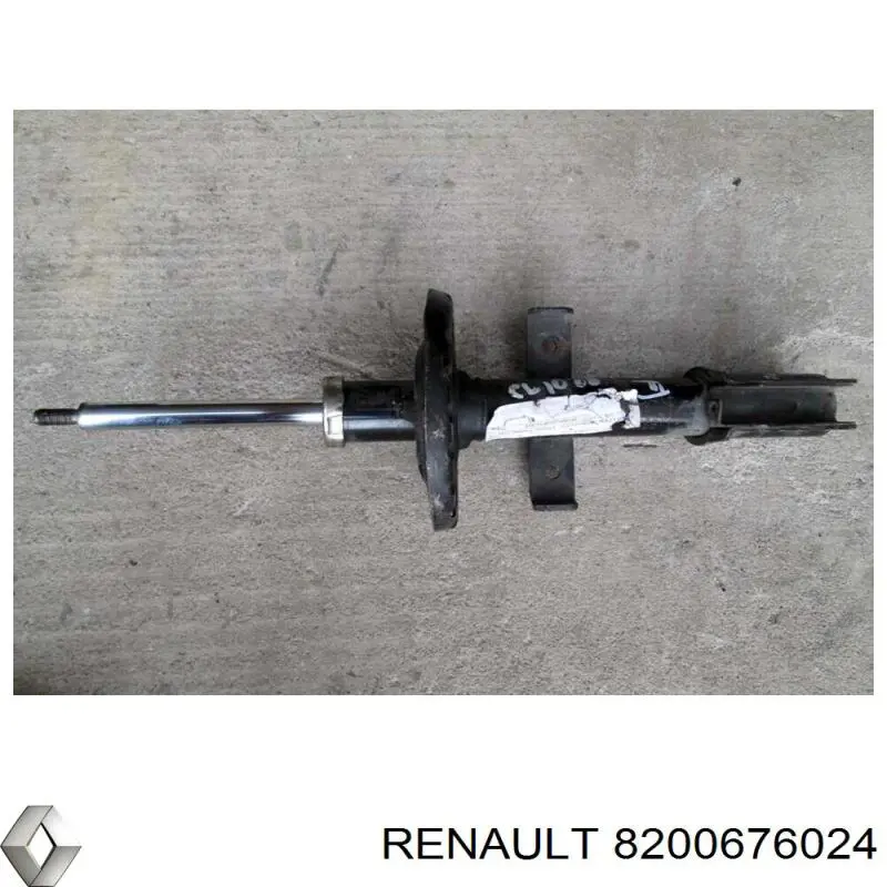 8200676024 Renault (RVI) amortiguador delantero