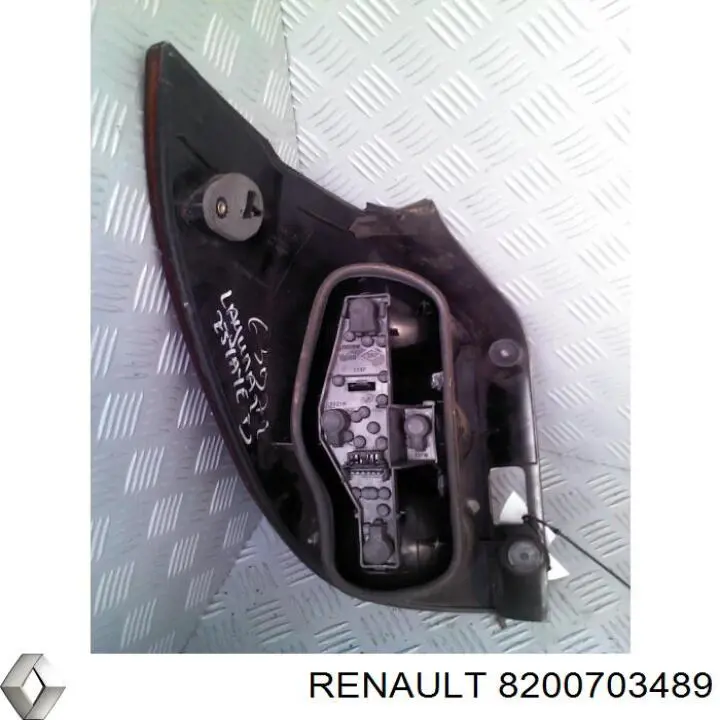 Comprar 8200703489 Renault (RVI) Piloto trasero derecho