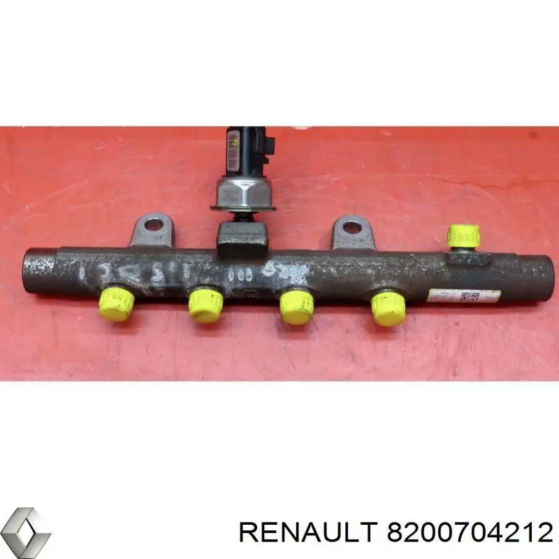 Rampa de combustible Renault (RVI) 8200704212 precio, desde 61,71 EUR