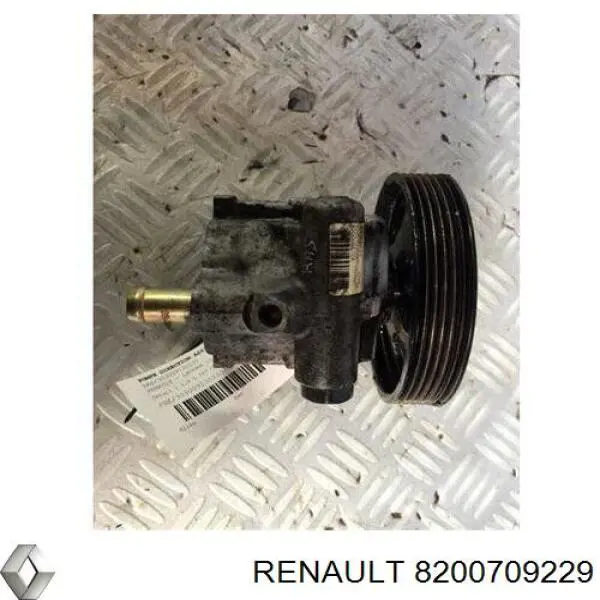 Bomba de dirección asistida  Renault (RVI) 8200709229 precio, desde 43,56 EUR