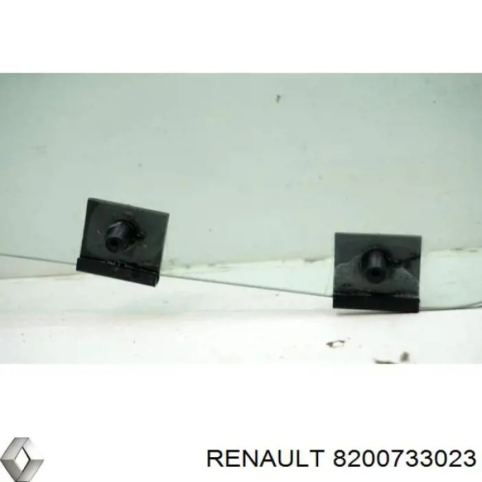 8200733023 Renault (RVI) luna delantera derecha