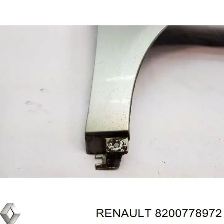 8200183660 Renault (RVI) guardabarros delantero derecho