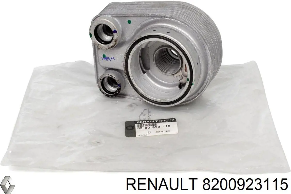 Comprar 8200923115 Renault (RVI) Radiador de aceite debajo del filtro