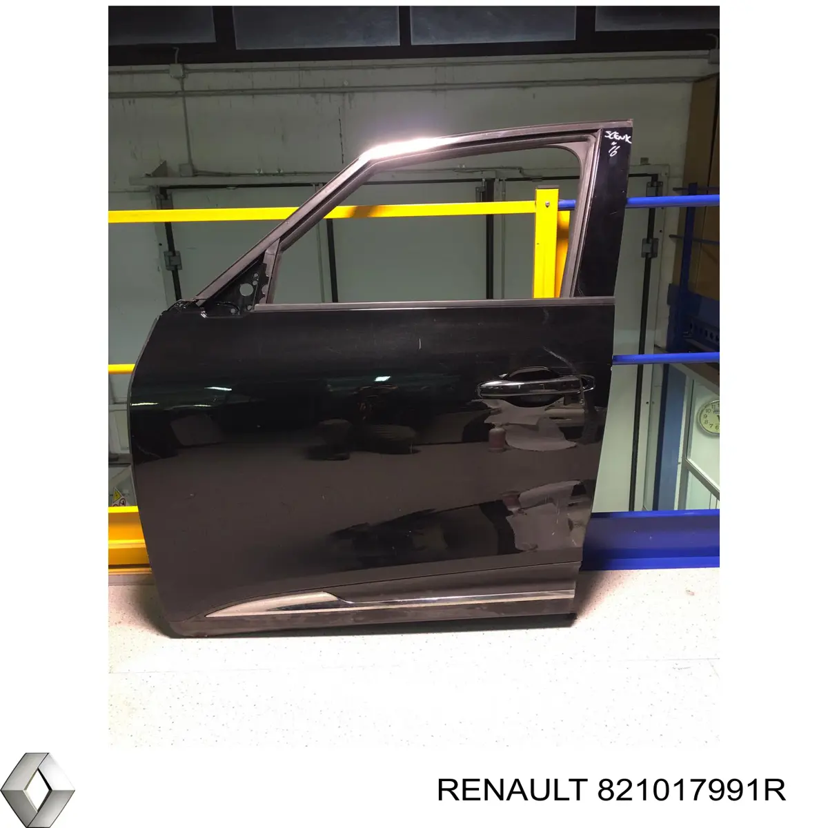 Puerta trasera izquierda Renault (RVI) 821017991R precio, desde 230,87 EUR