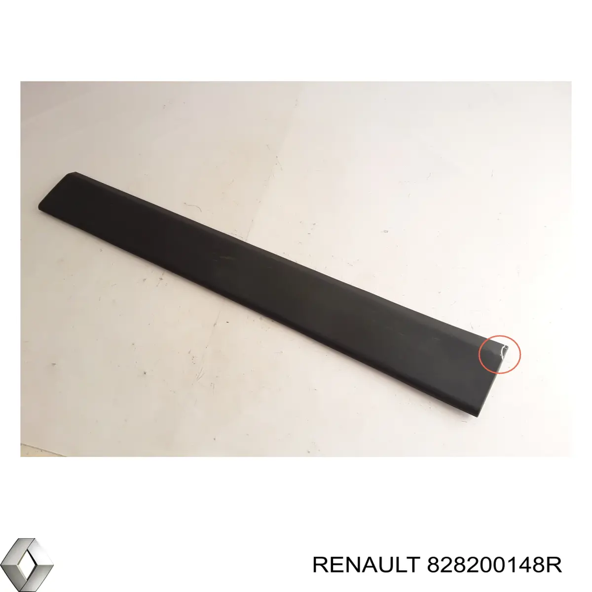 Moldura de puerta corredera 828200148R Renault (RVI)