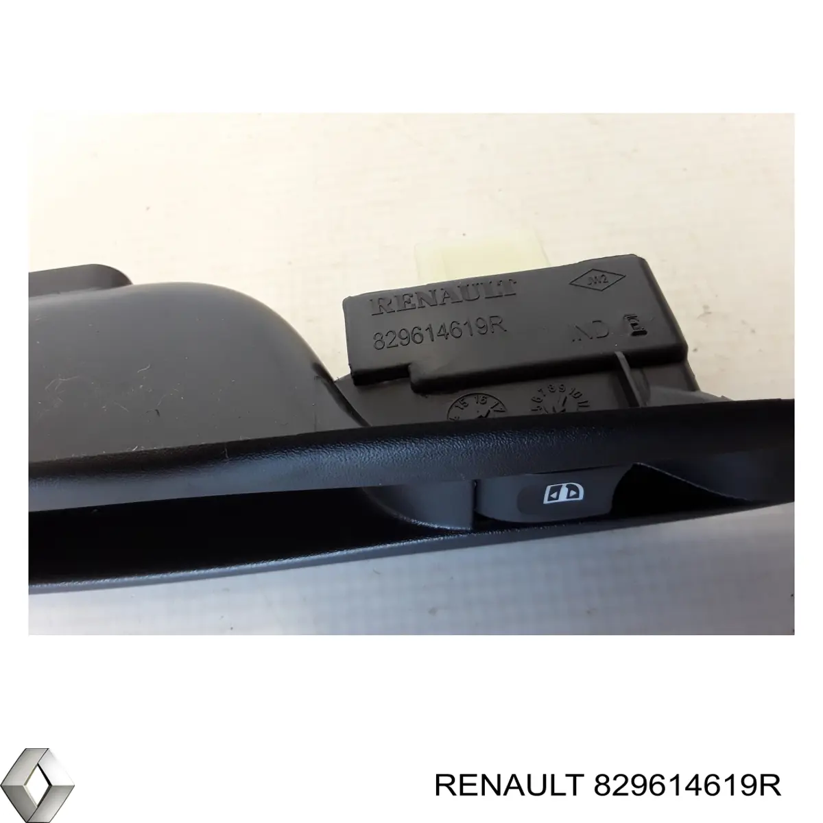  Renault (RVI) 829614619R precio, desde 26,14 EUR