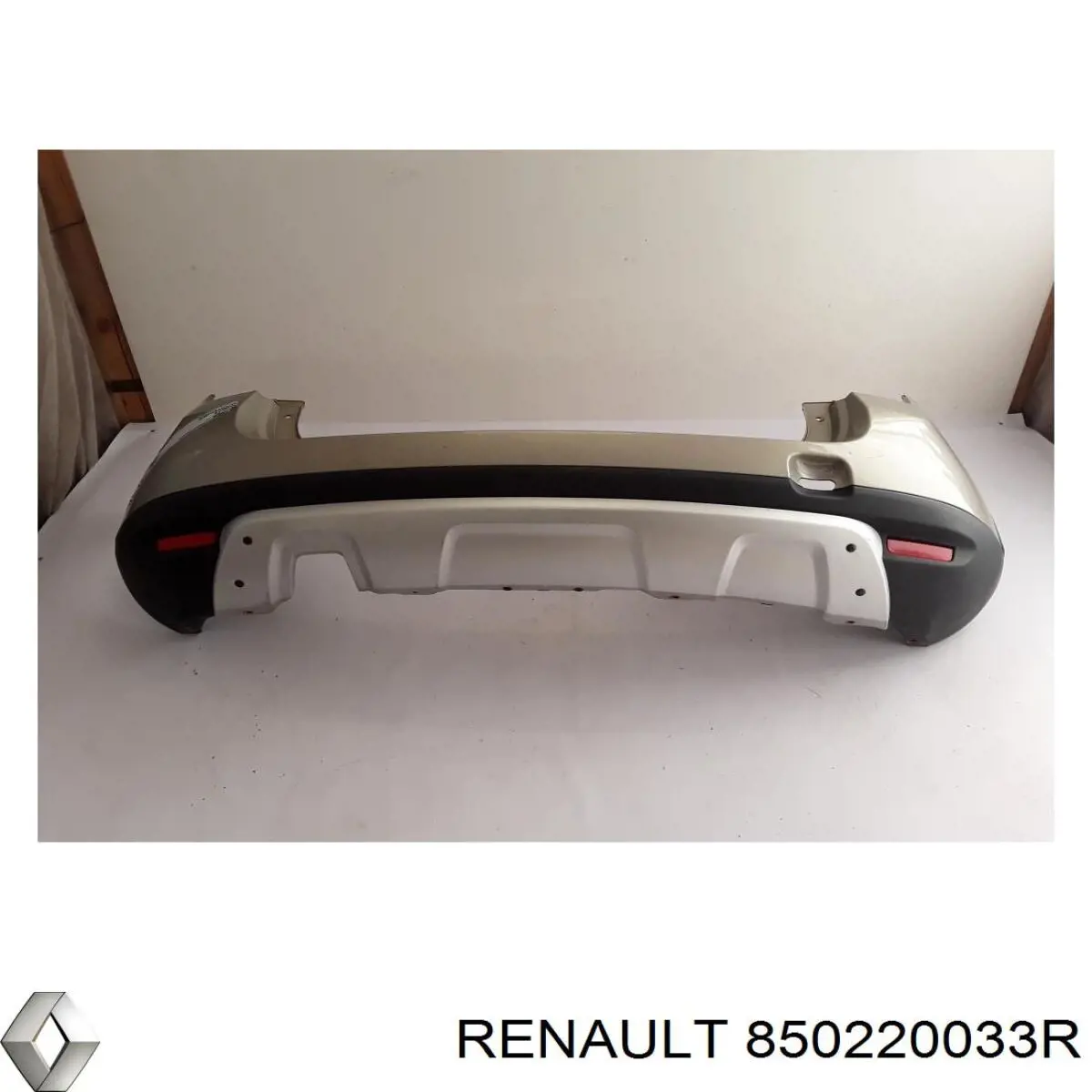 Paragolpes Renault (RVI) 850220033R precio, desde 100,23 EUR