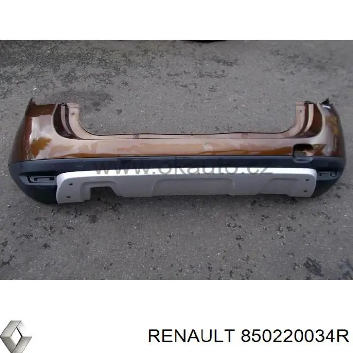850220034R Renault (RVI) parachoques trasero