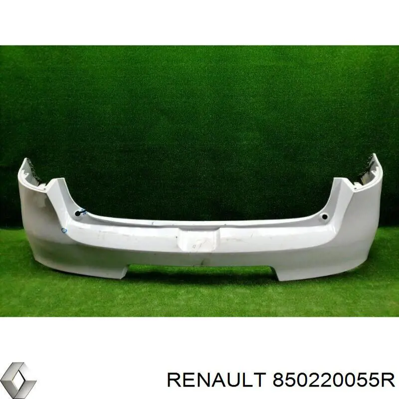 850220055R Renault (RVI) parachoques trasero