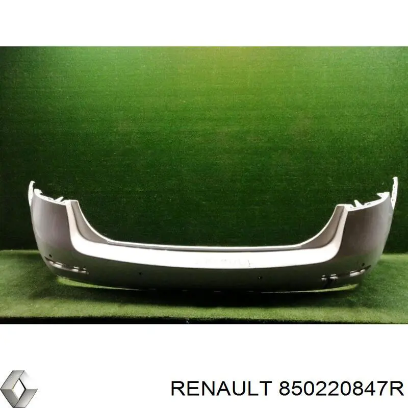 850220847R Renault (RVI) parachoques trasero