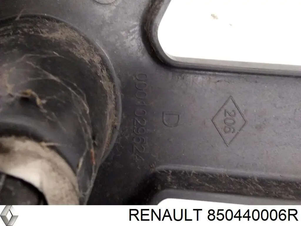 850440006R Renault (RVI) soporte de parachoques trasero derecho