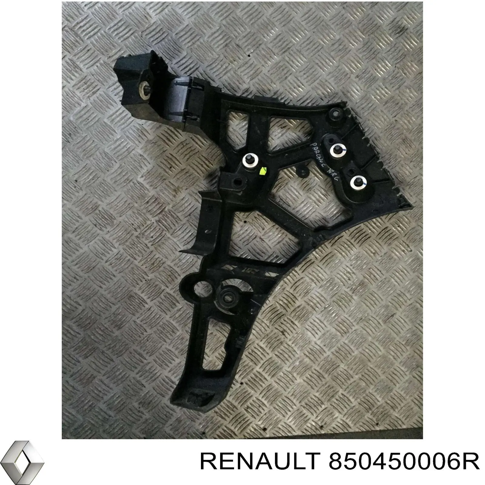 Soporte de parachoques trasero izquierdo Renault (RVI) 850450006R precio, desde 74,05 EUR