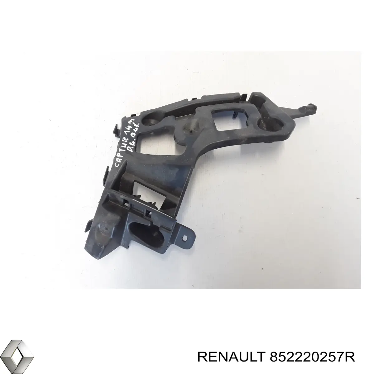 Soporte del parachoques trasero derecho Renault (RVI) 852220257R precio, desde 29,12 EUR