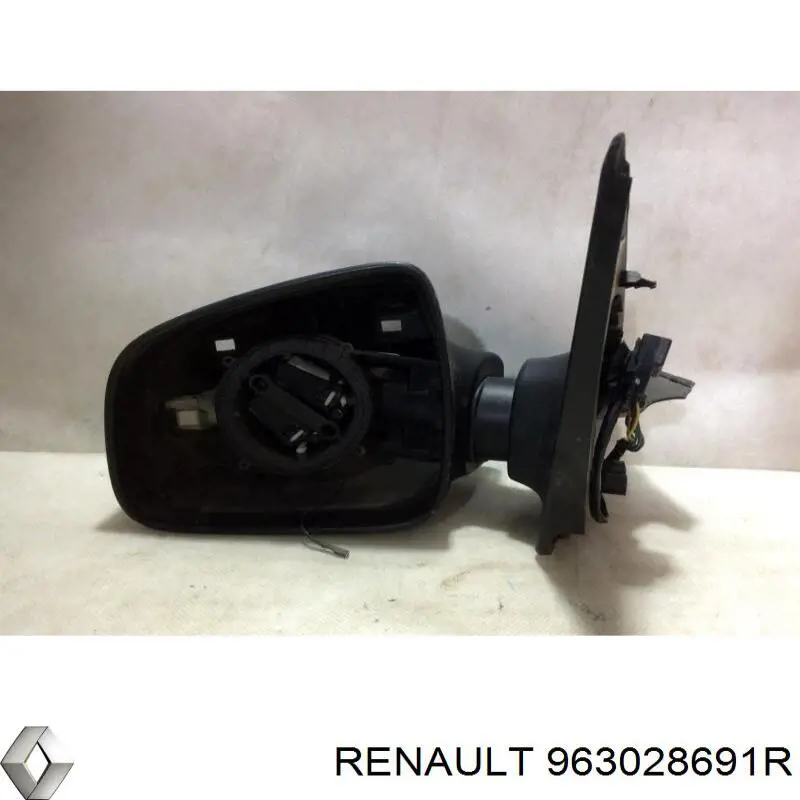 Espejo izquierdo Renault (RVI) 963028691R precio, desde 59,09 EUR