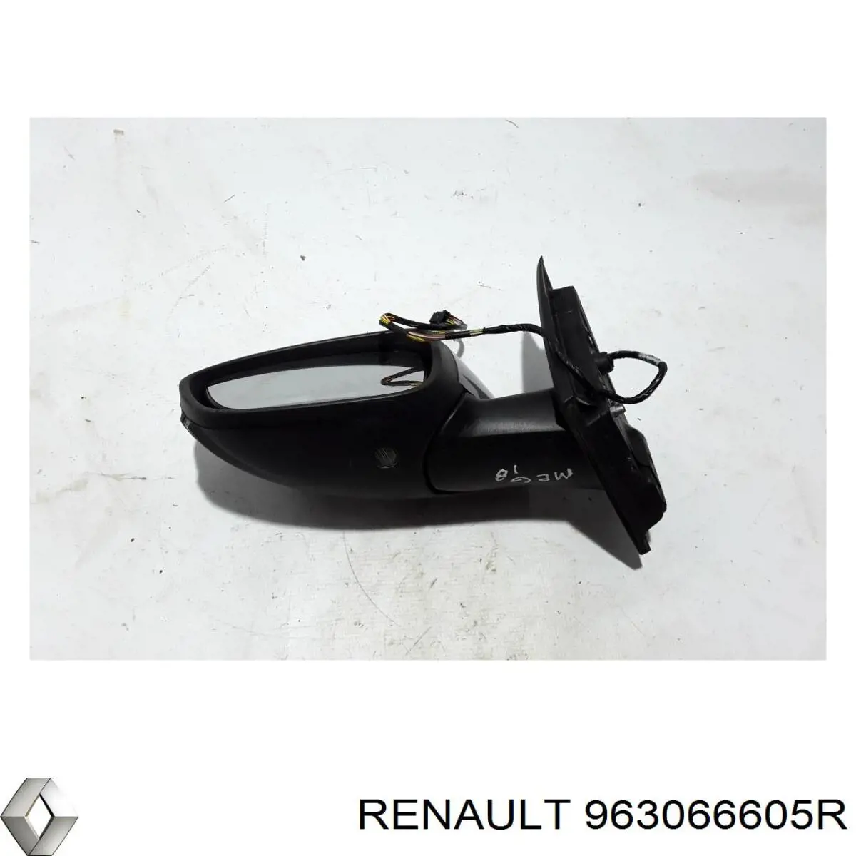 Luz intermitente de espejo retrovisor izquierdo Renault (RVI) 963066605R precio, desde 22,32 EUR