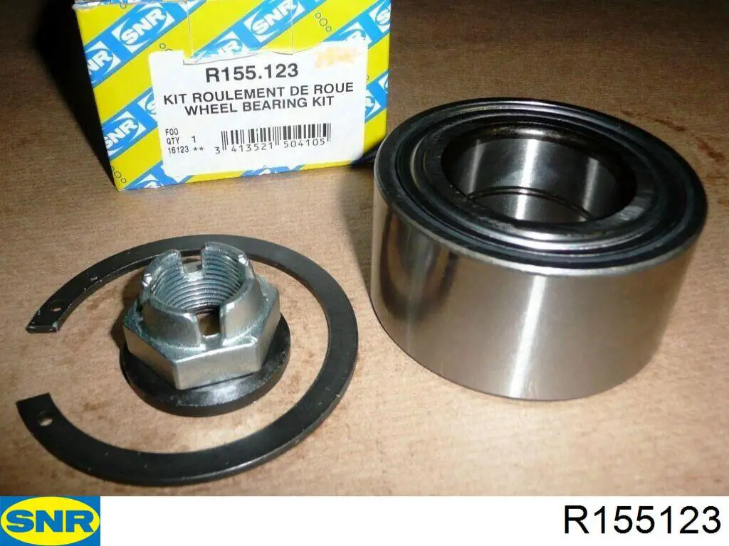 R155.123 SNR cojinete de rueda delantero