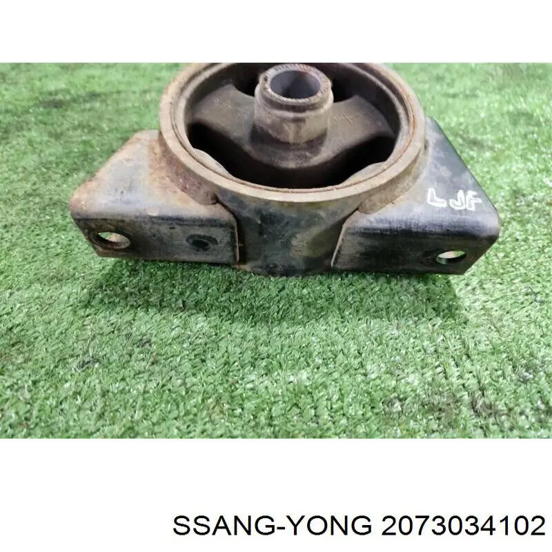 Soporte de motor delantero 2073034102 Ssang Yong