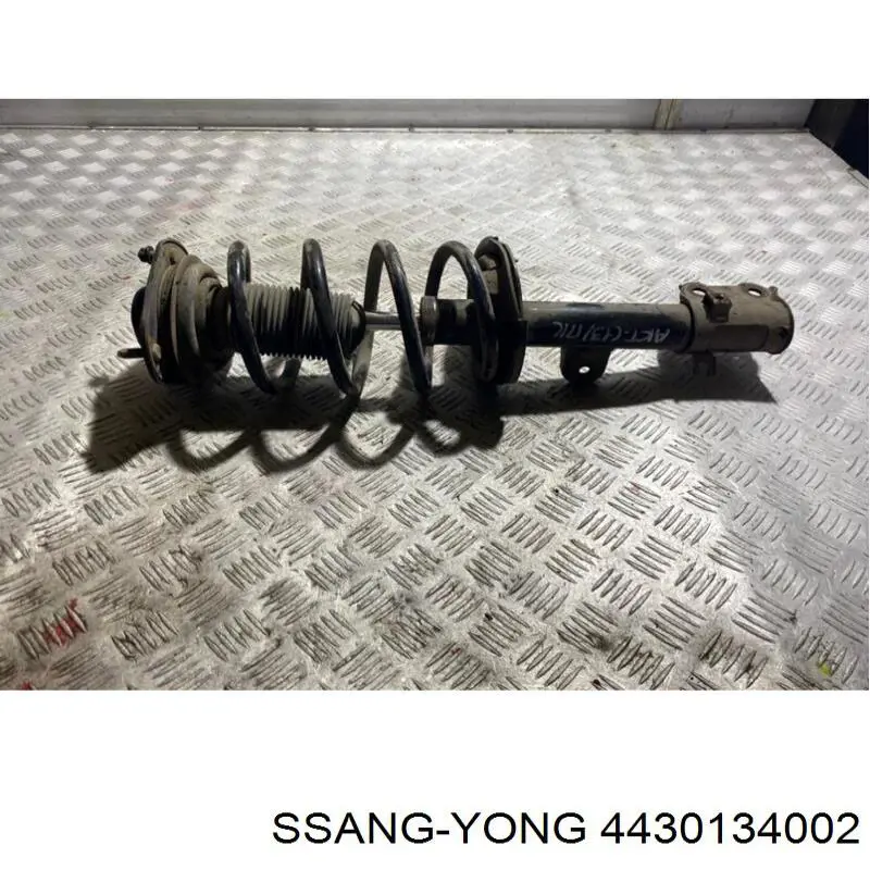 4430134002 Ssang Yong amortiguador delantero izquierdo