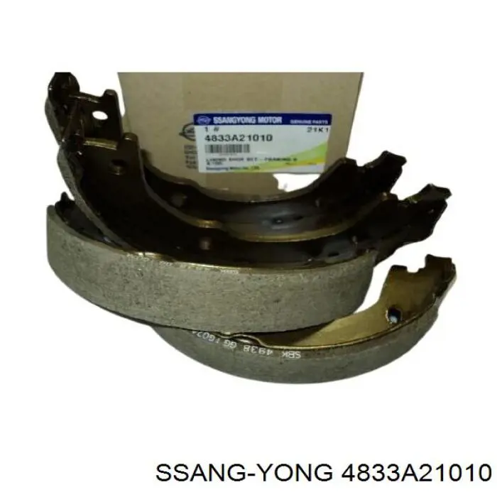 Comprar 4833A21010 Ssang Yong Juego de zapatas de frenos, freno de estacionamiento
