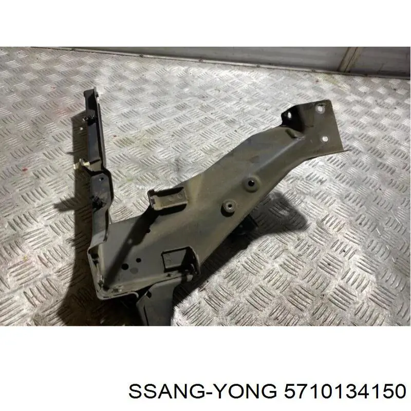 Comprar 5710134150 Ssang Yong Soporte izquierdo del radiador (panel de montaje de faros)