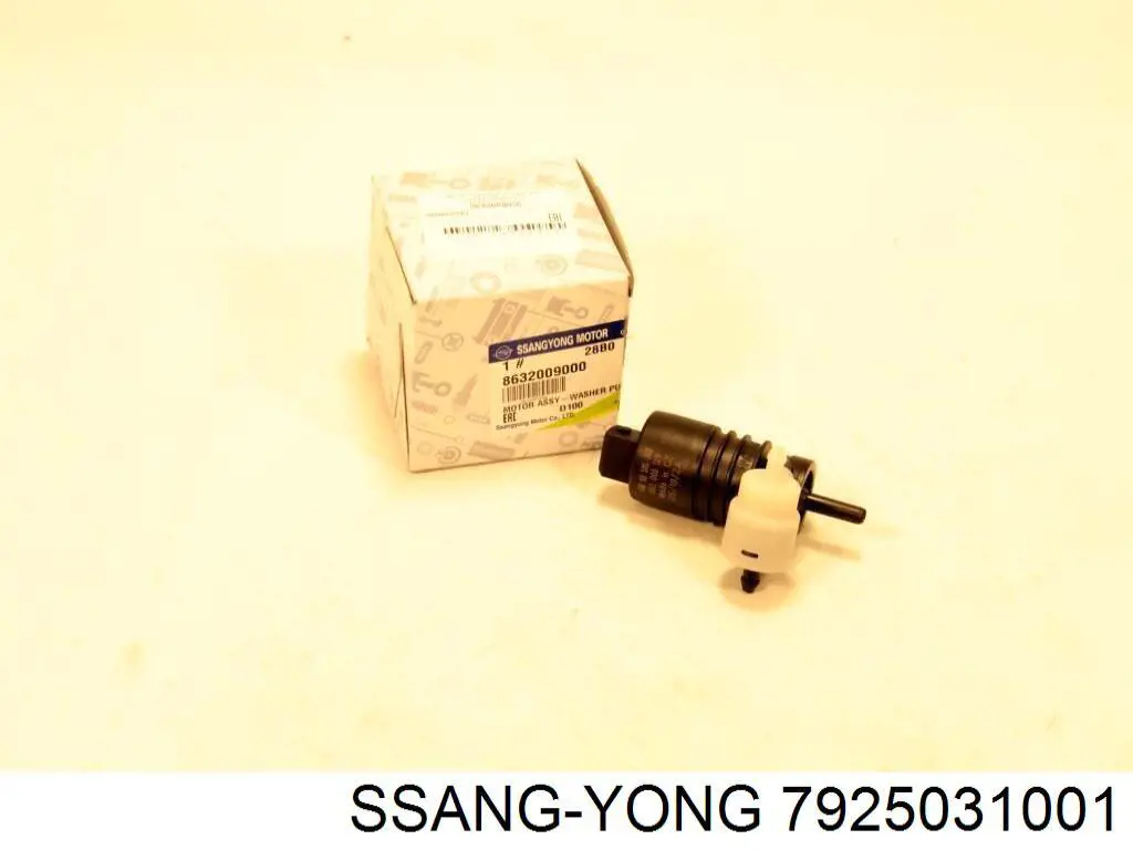 7925031001 Ssang Yong ventanilla costado superior izquierda (lado maletero)