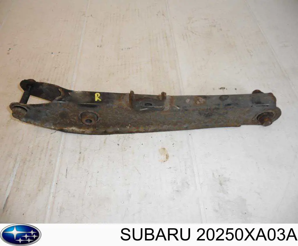Brazo inferior derecho de la suspensión trasera Subaru 20250XA03A precio, desde 91,48 EUR