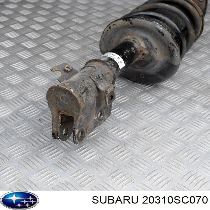 Comprar 20310SC070 Subaru Amortiguador delantero izquierdo