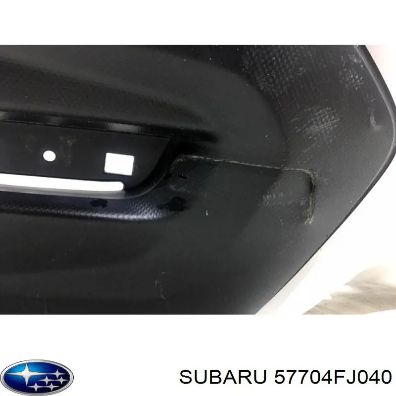 Parachoques trasero 57704FJ040 Subaru