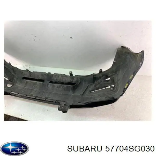Comprar 57709SG030 Subaru Defensa delantera