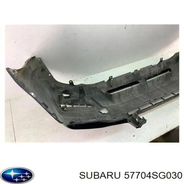 57709SG030 Subaru Paragolpes delantero